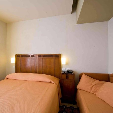 Hotel Europa Levanto Exterior photo